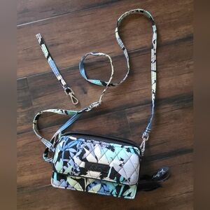 Vera Bradley Crossbody Wristlet Wallet